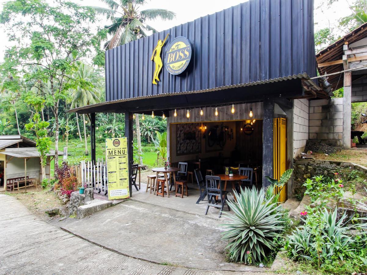 Oyo Homes 91134 Desa Wisata Tebing Lingga Trenggalek Екстериор снимка
